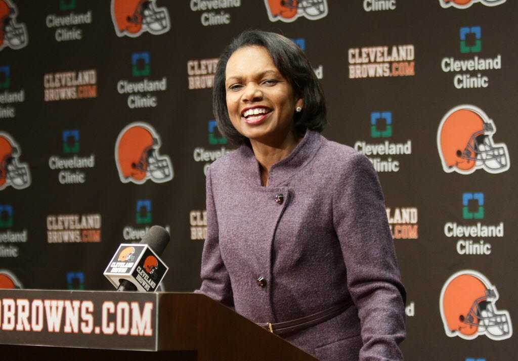  Condoleezza Rice Might Be Coaching The Browns Next Year. Seriously