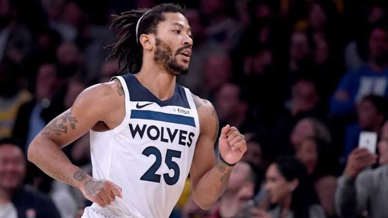  Derrick Rose Signs With The Detroit Pistons