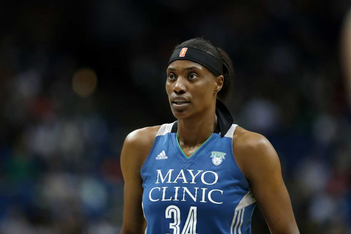  Four Key Players In  Lynx Upset Victory Over Sky