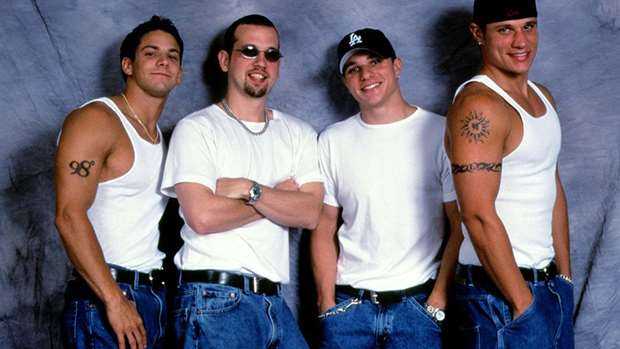 98 Degrees - NBA and their boy bands match for the Toronto Raptors