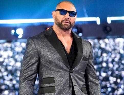 The Queen's Take - Batista's Rise