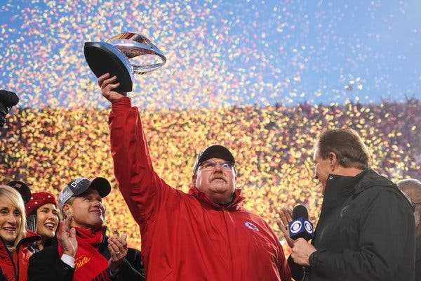  KC Chiefs Head to Super Bowl After 50 Year Drought