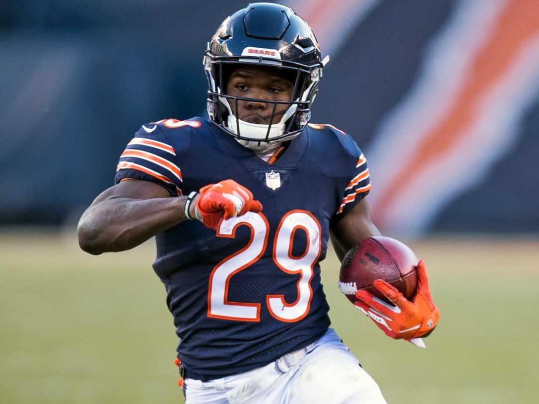  Top 5 Reasons Tarik Cohen’s Forearms are Getting Unusually Strong