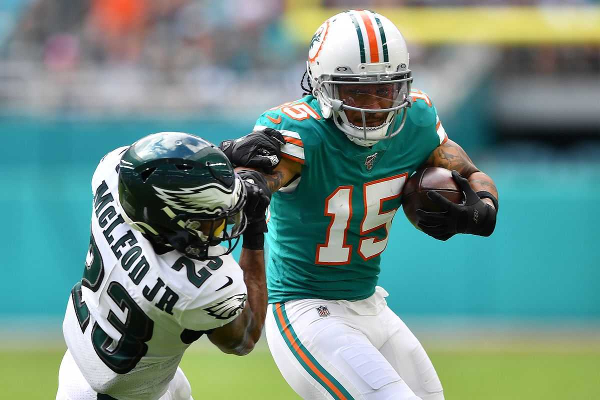  Albert Wilson is Staying in Miami for This Season