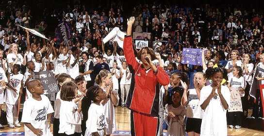 Whitney Houston sang the national anthem in the 1999 WNBA all-star game.