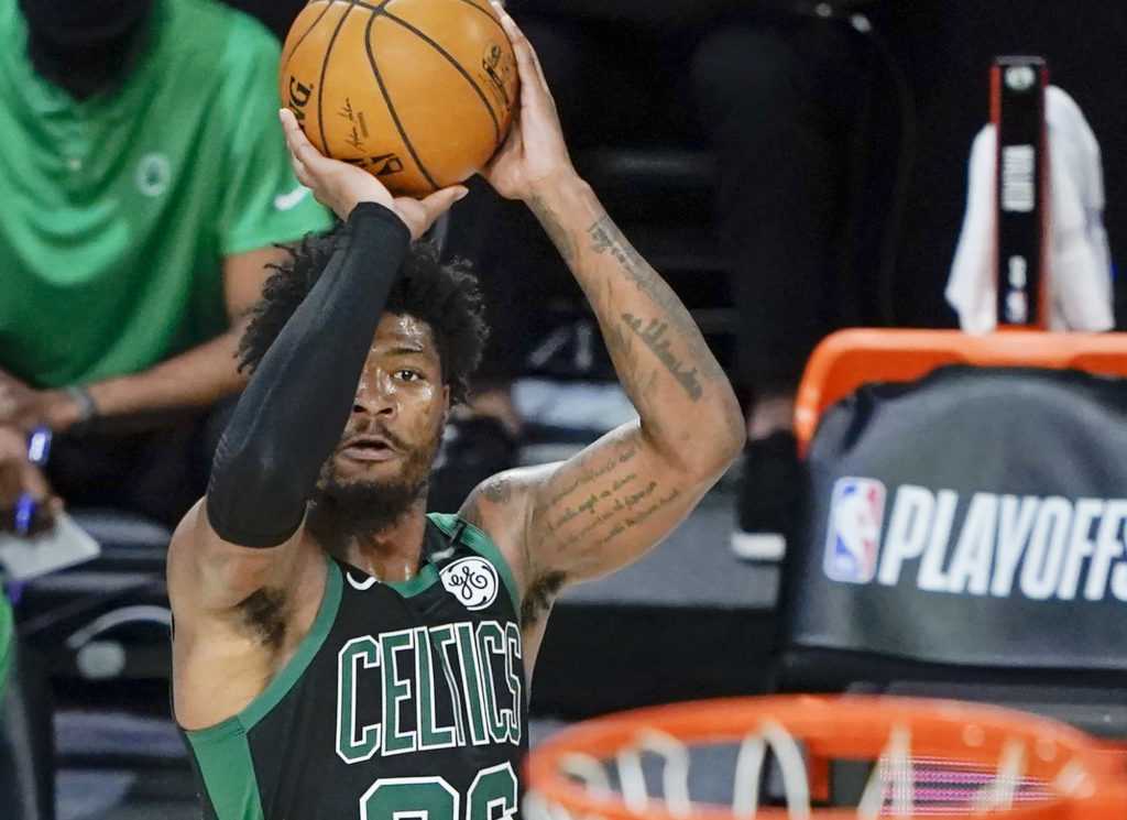 <a rel=Marcus Smart led the Celtics to a Game 2 win over the Raptors.