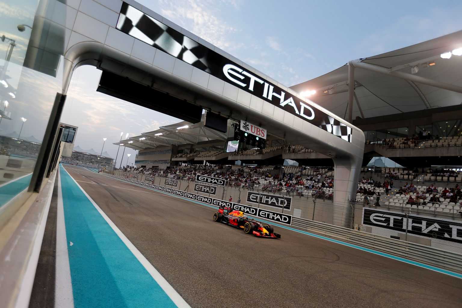  Abu Dhabi Grand Prix Prep: Hamilton Returns
