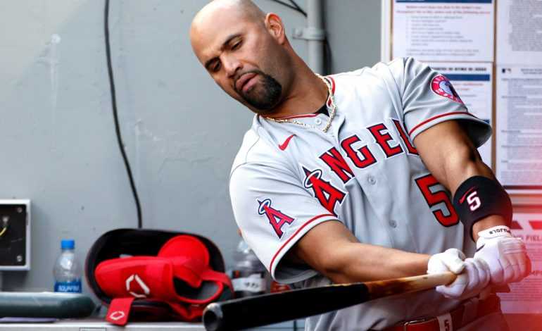  The Red Sox Must Sign Albert Pujols