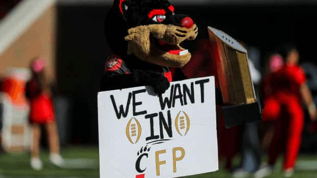 Did the CFP Rankings put Cincy at four?