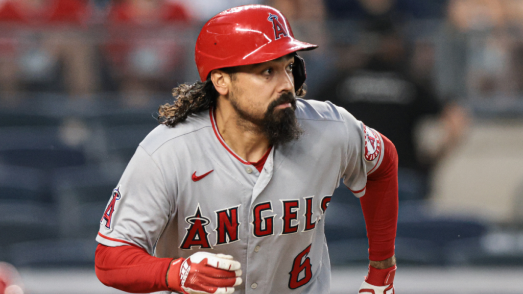 Anthony Rendon looks to recover and rebound with the Angels in 2022.