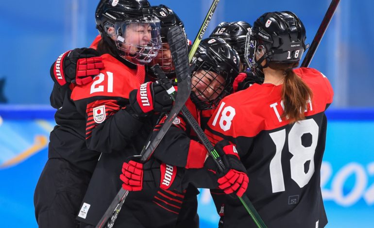  Japan’s Women’s Hockey Team Is the Underdog to Watch