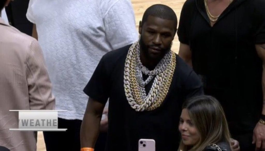 Floyd Mayweather with his 10 chains