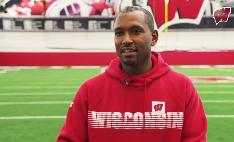  Bobby Engram Needs To Open Up The Badgers Offense