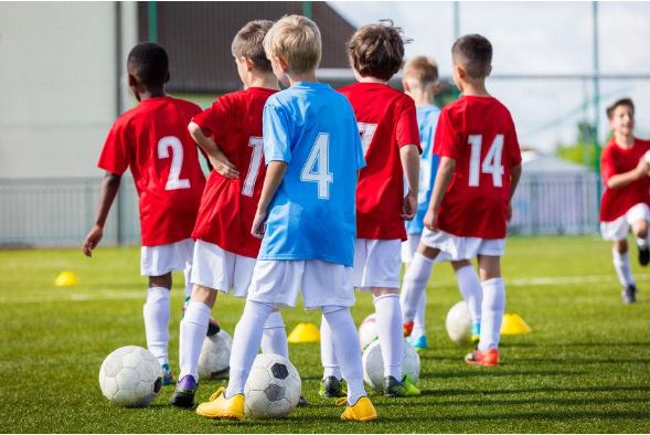  How to Choose the Best Soccer Camp for Your Kids