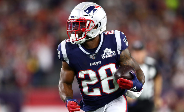  James White Announces Retirement from NFL