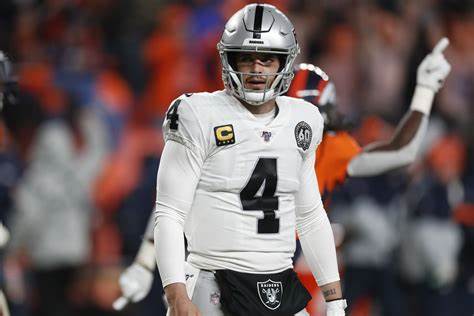  Derek Carr Reminds Us NFL Players Are People Too