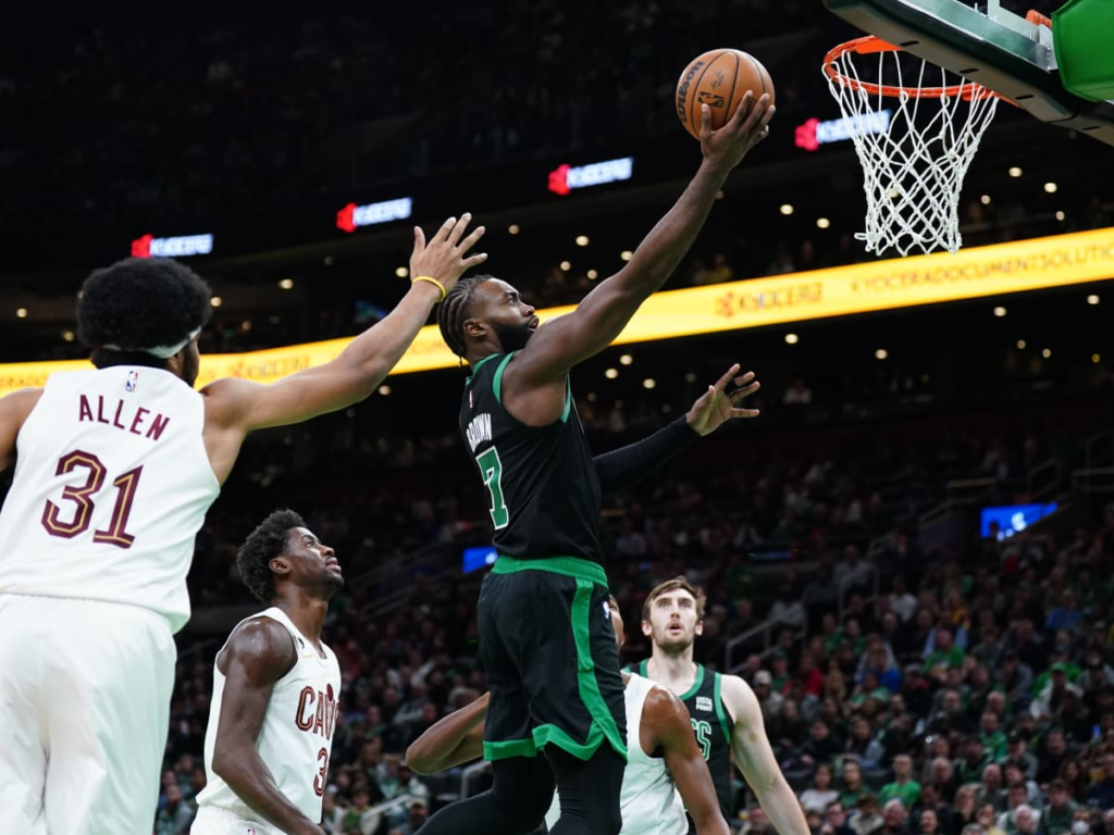 Jaylen Brown laying the ball up against the Cavs.