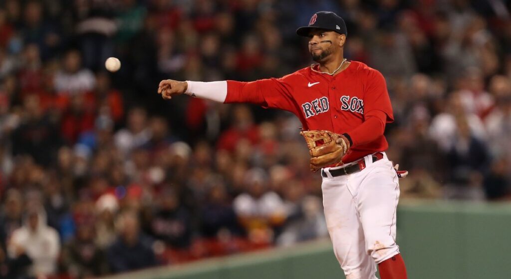 Xander Bogaerts will  likely sign a shorter deal than his peers