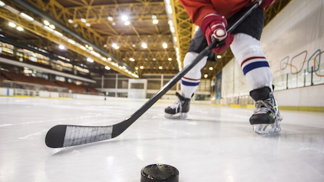  What Kind of Training Do Hockey Players Go Through Before a Match?